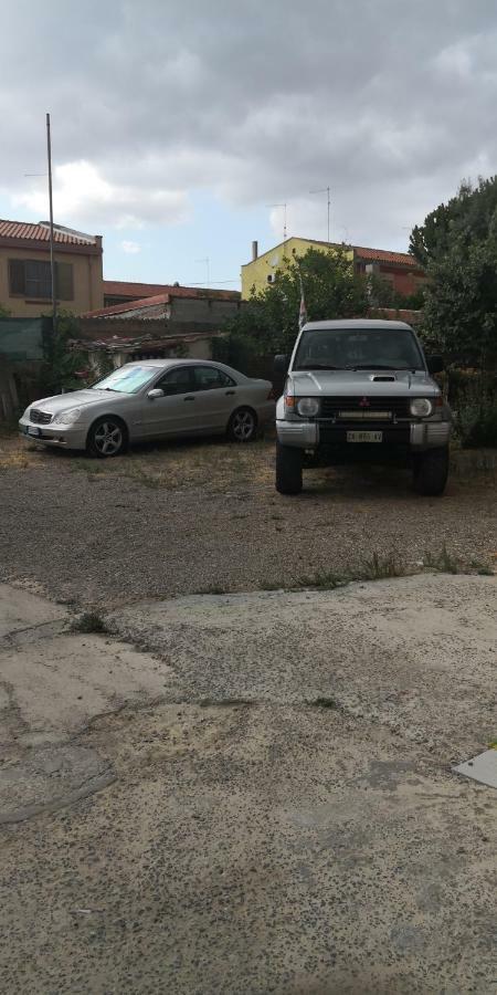 A Casa Di Rossano E Rossella Apartamento Carbonia Exterior foto